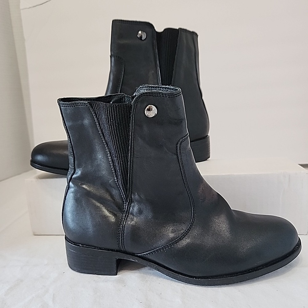 Sandro Moscoloni For Her Ribbed Gore Boot Black Chelsea Style Women's 38 (8)‎